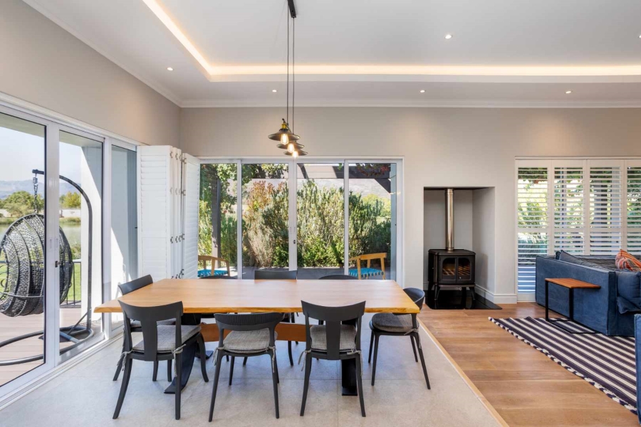 5 Bedroom Property for Sale in Val De Vie Estate Western Cape